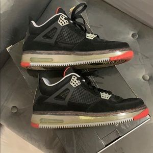 Nike Air Jordan 4